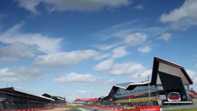 Silverstone to host McLaren’s World’s Fastest Gamer esports championship article thumbnail