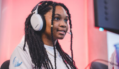 Alanis India Brown competing for Esports England at the Commonwealth Esports Championships 2022