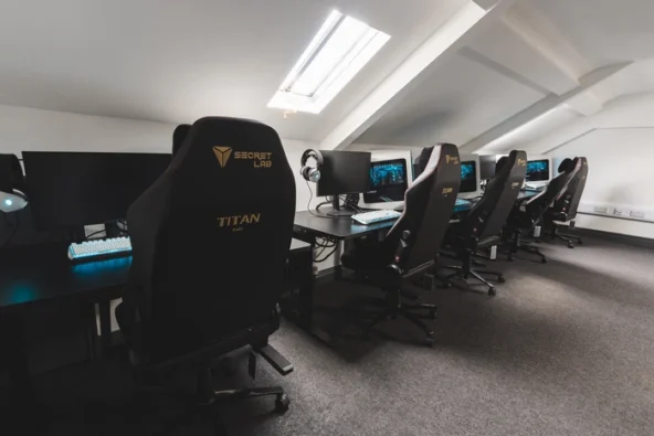 National Esports Performance Campus, performance room