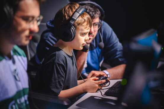 Esports Coaching from British Esports, developing new esports coaches.