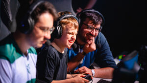 How parents can support healthy gaming: 60% of children want their parents more involved in hobby, finds new whitepaper supported by Tencent Games, with UK workshops planned article thumbnail