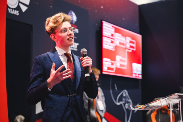 Esports Leadership Training and Skills Development