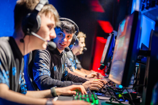 Esports leadership qualifications leading to team success.